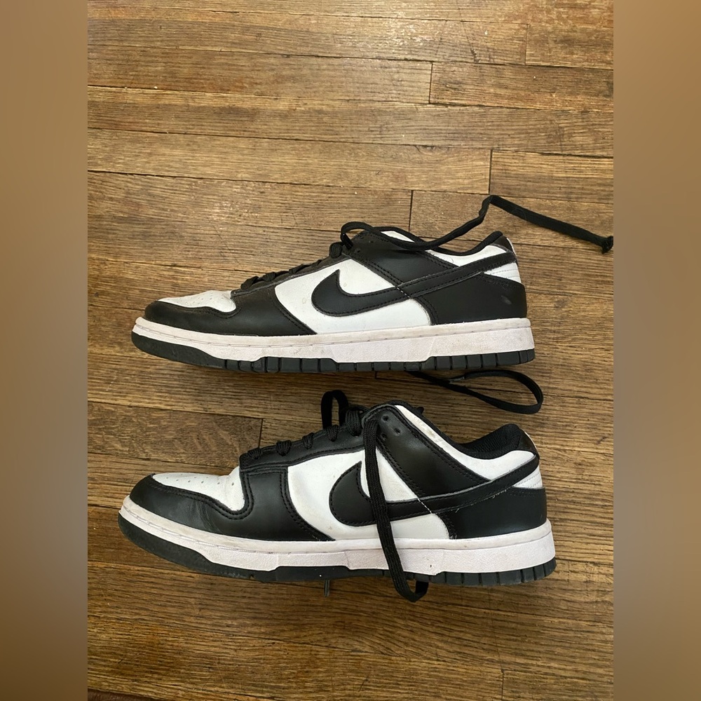 Nike Air—Classic Black and White